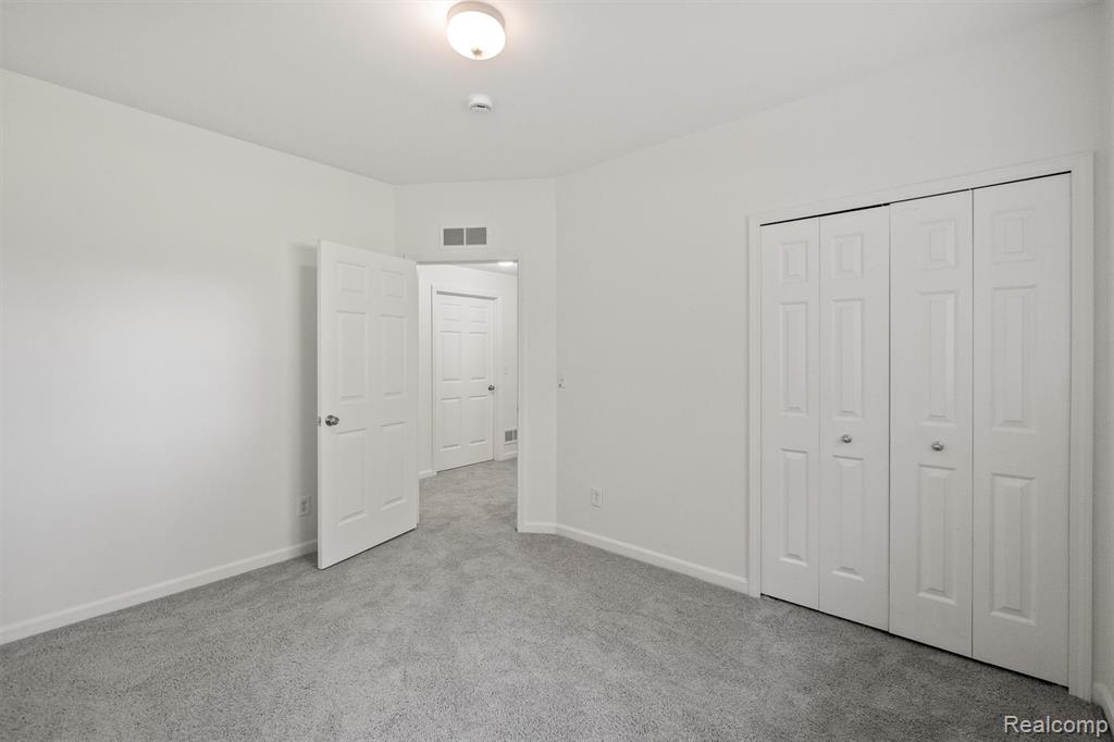 9266 Hillcrest, Clarkston, MI 48348 — Photo 27
