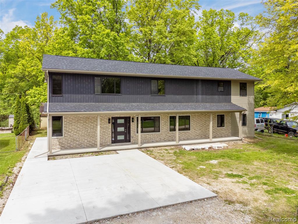 7598 Lake Park Avenue, Ira, MI — Photo 60