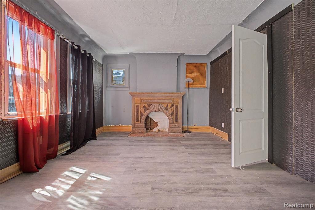 9275 Appoline Street, Detroit, MI 48228 — Photo 9
