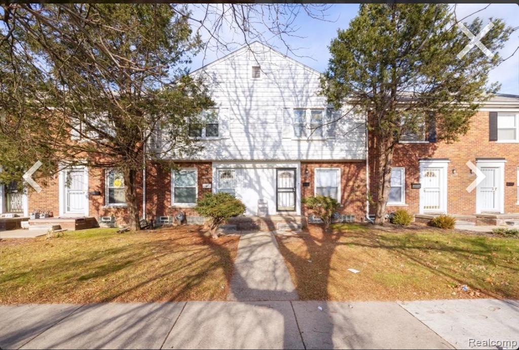 16031 E 7 MILE Road, Detroit, MI 48205