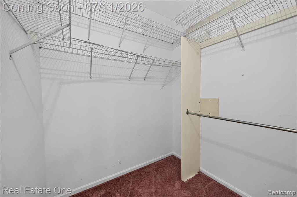 5128 Queensway, Howell, MI 48843 — Photo 29