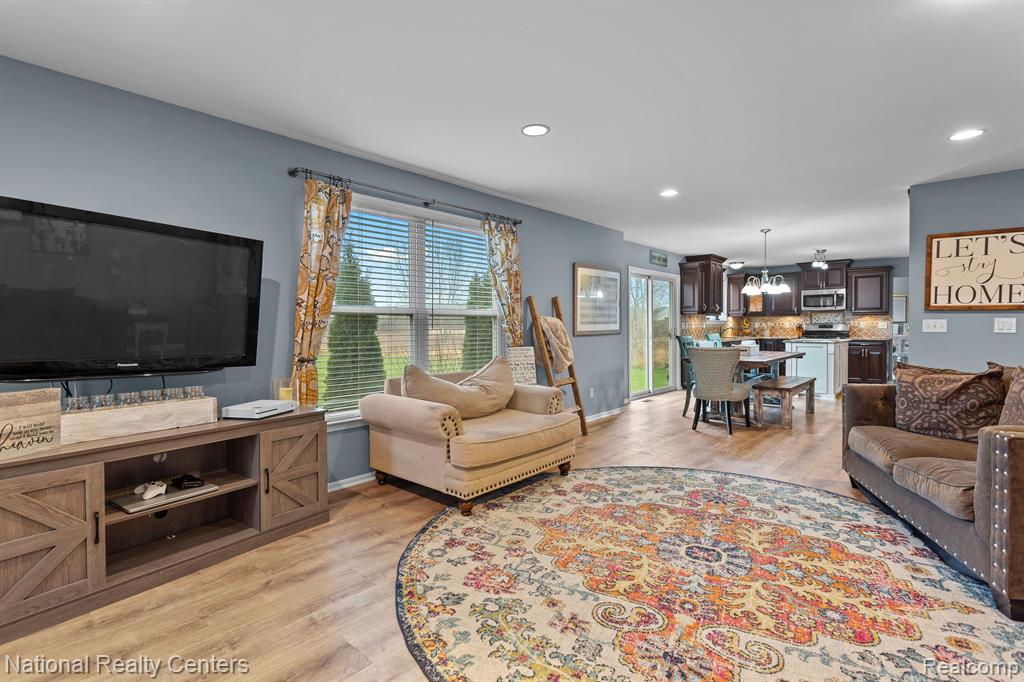 316 Lenox Lane, Brighton, MI 48114 — Photo 19