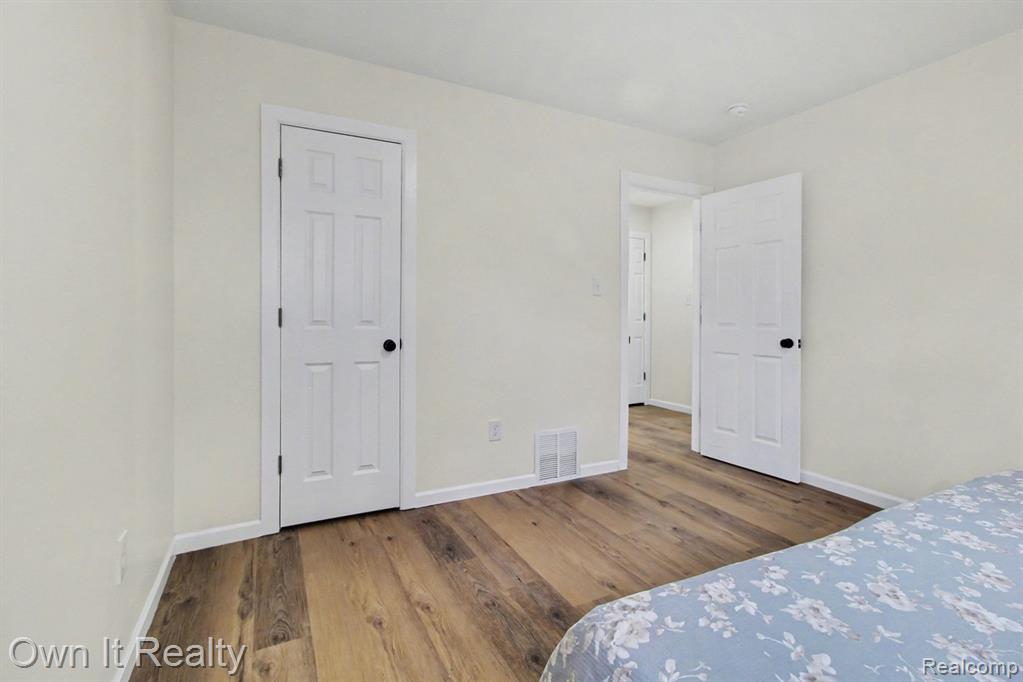 1555 Levona Street, Ypsilanti, MI 48198 — Photo 17
