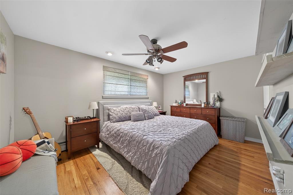2260 Shankin Drive, Walled Lake, MI 48390 — Photo 15
