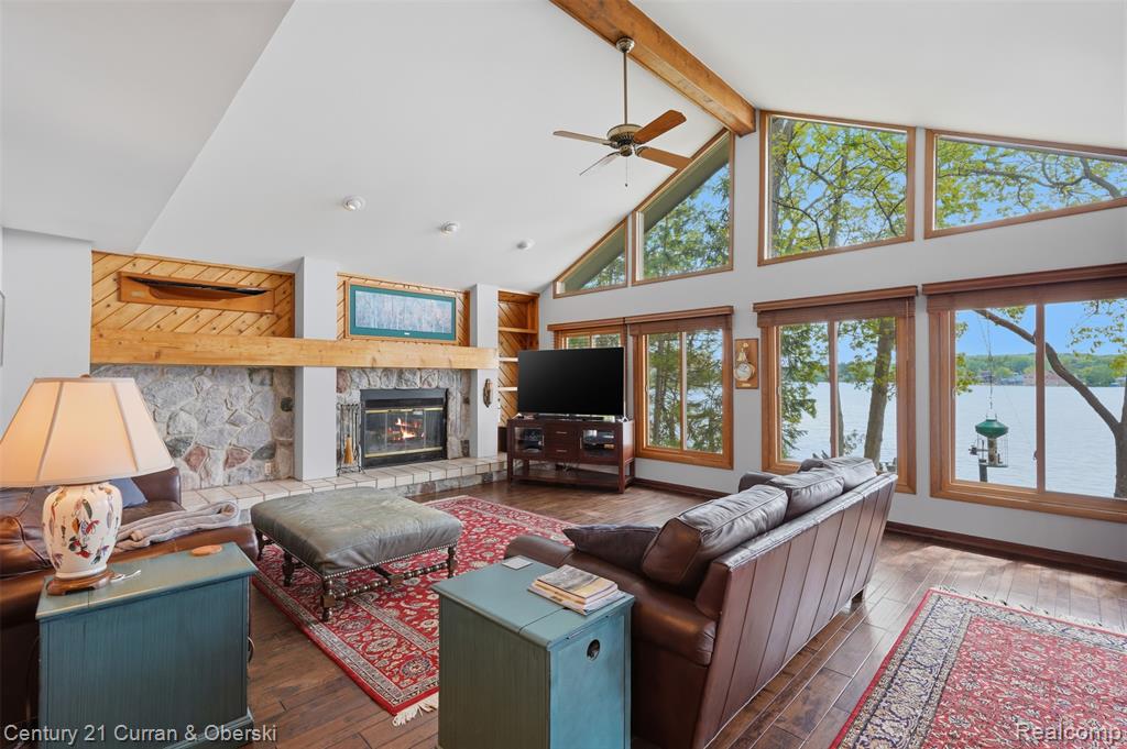 4233 Blain Island Road, Waterford, MI 48329 — Photo 11