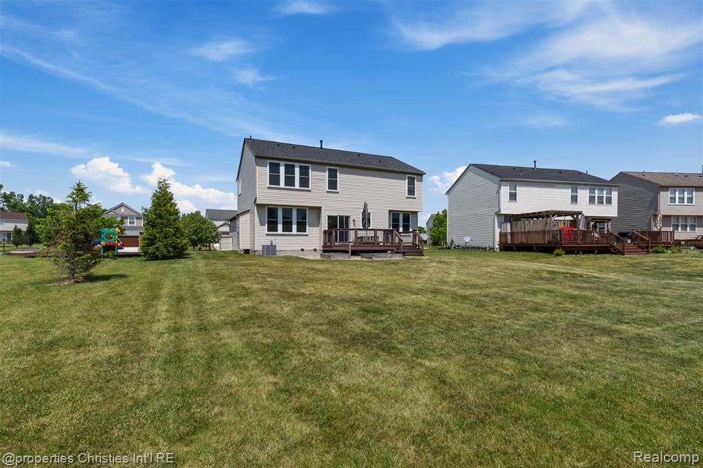 9670 Wexford Drive, Ypsilanti, MI 48198 — Photo 61