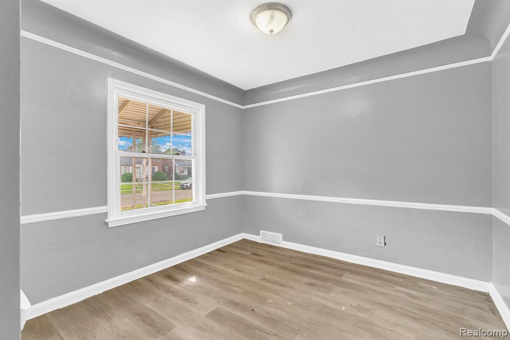 15275 Eastburn Street, Detroit, MI 48205 — Photo 7