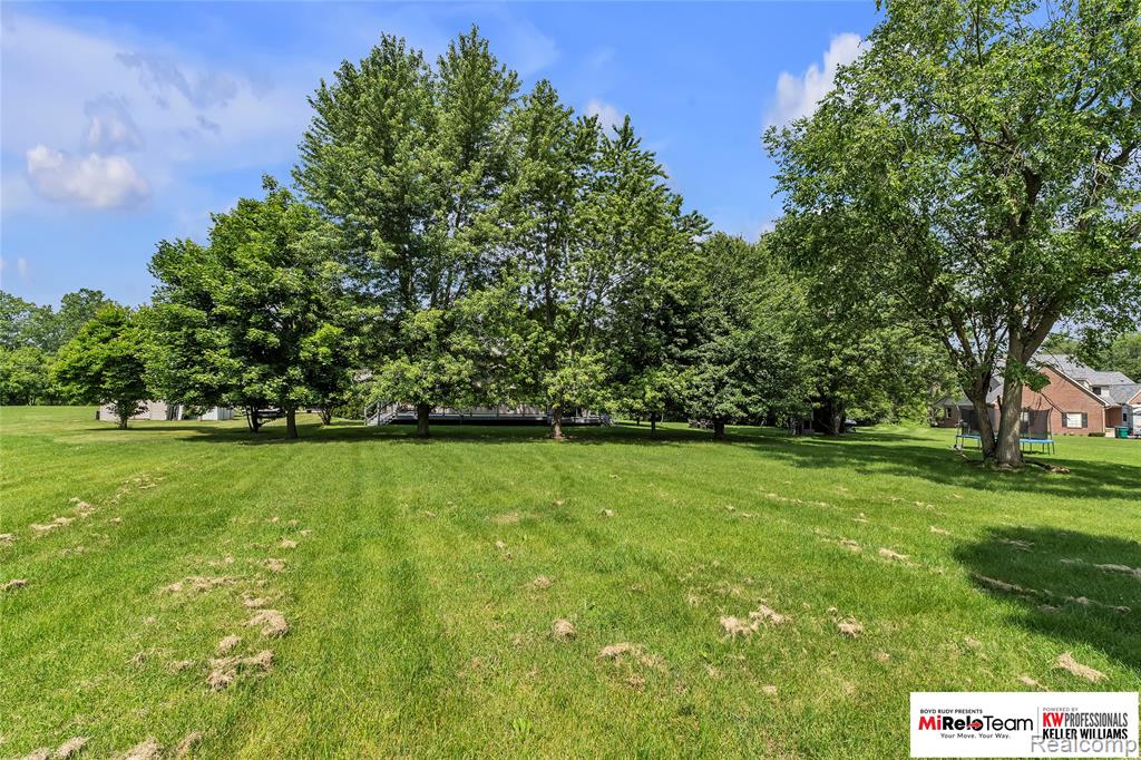 9844 Pine Knob Road, Clarkston, MI 48348 — Photo 36