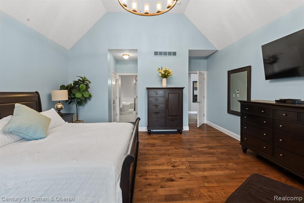 15892 CRYSTAL DOWNS E, Northville, MI 48168 — Photo 26
