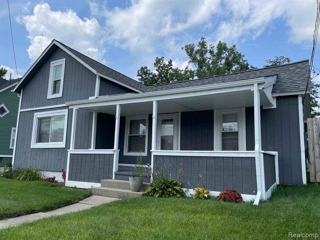 7556 Miller Road, Swartz Creek, MI 48473 — front exterior