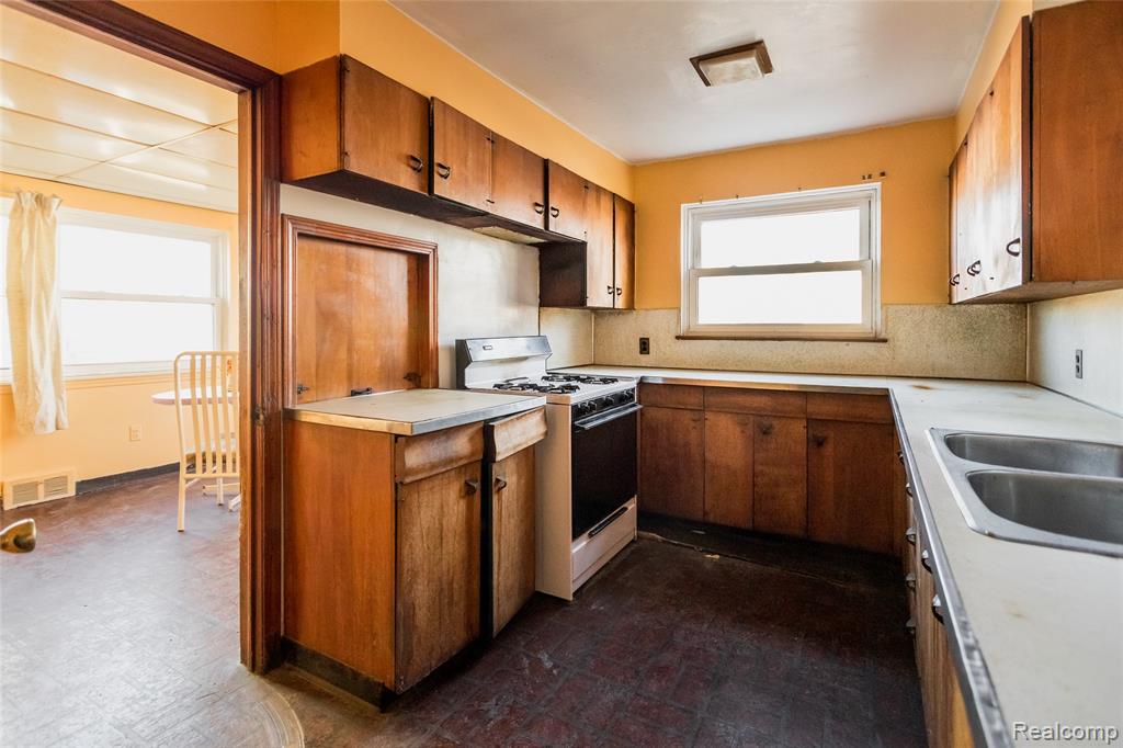 4314 Trumbull Street, Detroit, MI 48208 — Photo 16