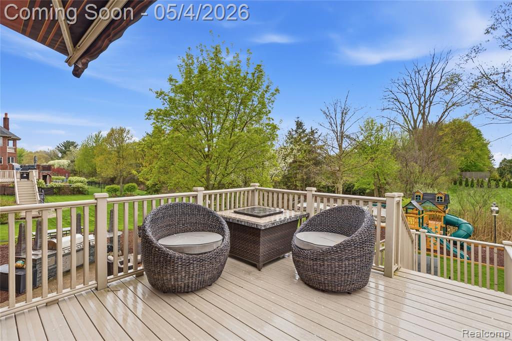 55405 Whitney Drive, Shelby Twp, MI 48315 — Photo 55