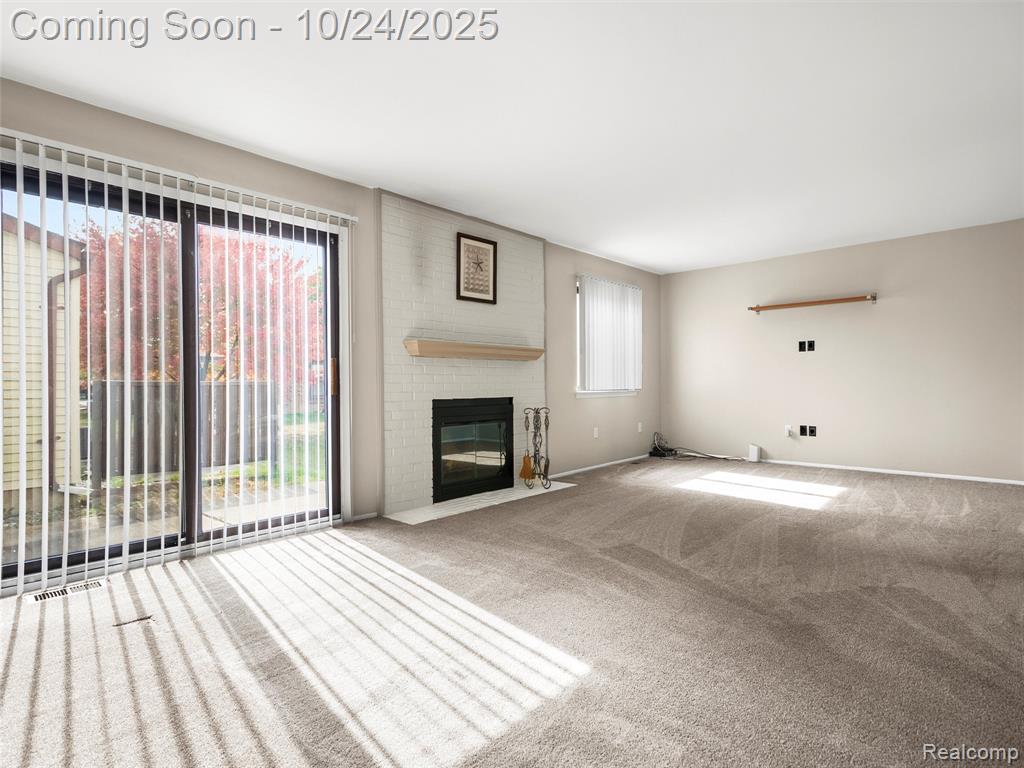 2844 Roundtree Drive, Troy, MI 48083 — Photo 7