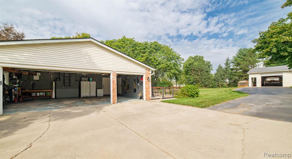 55146 PARK Place, New Hudson, MI 48165 — Photo 61