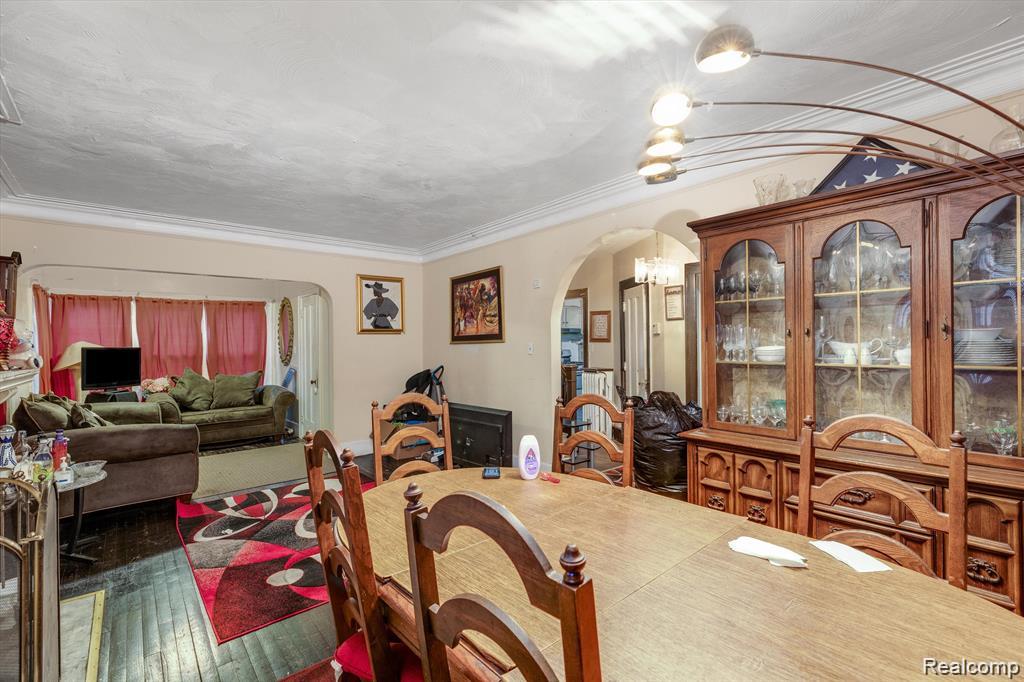 2532 LONGFELLOW Street, Detroit, MI 48206 — Photo 9