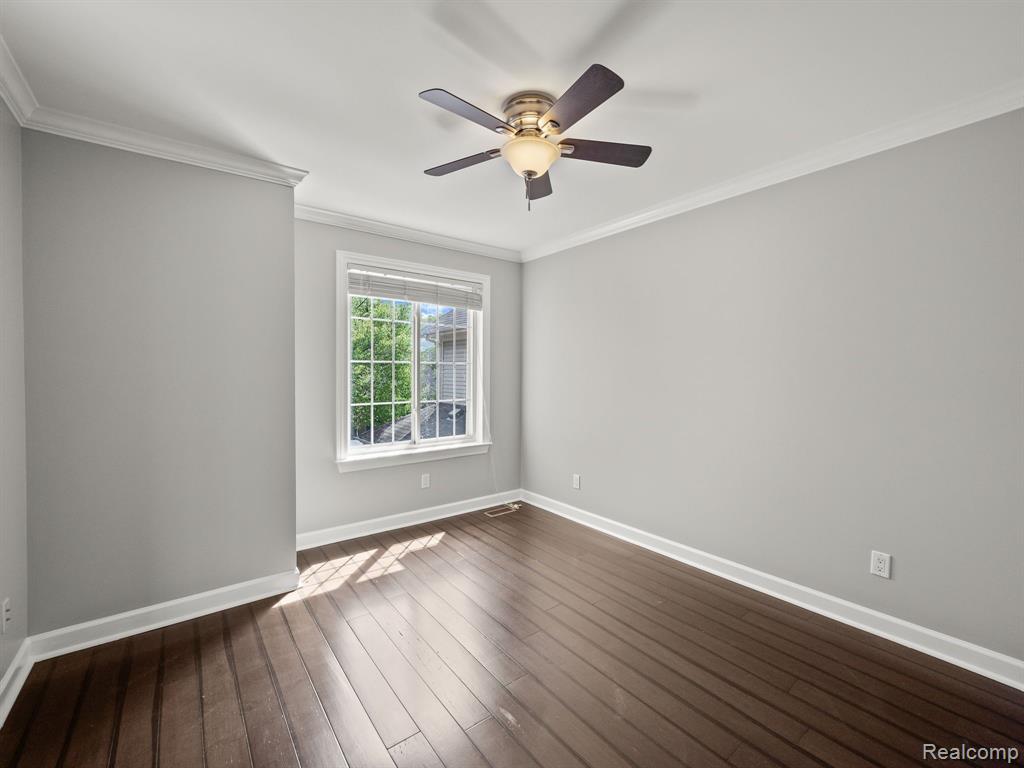 617 JAMES Circle, Royal Oak, MI 48067 — Photo 15