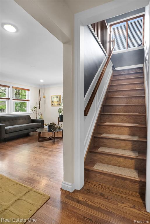 705 N Dorchester Avenue, Royal Oak, MI 48067 — Photo 19