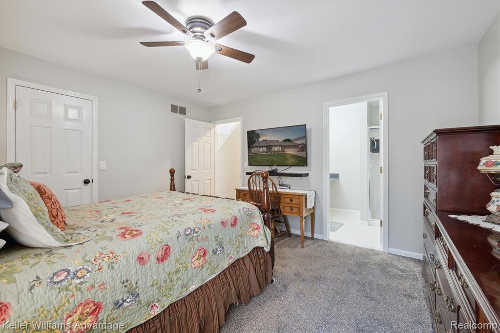 41688 WHITE TAIL Lane, Canton, MI 48188 — Photo 14