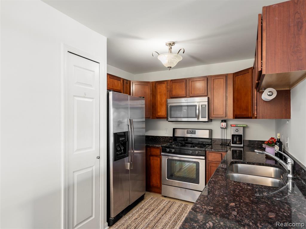 53184 Providence W, Shelby Twp, MI 48316 — Photo 6