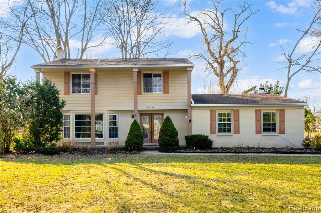 5516 Priory Lane, Bloomfield Hills, MI 48301 — front exterior