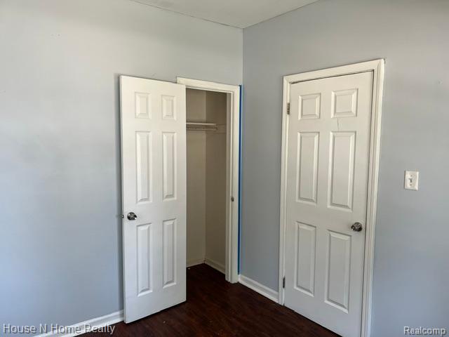 50 W Milton Avenue, Hazel Park, MI 48030 — Photo 9