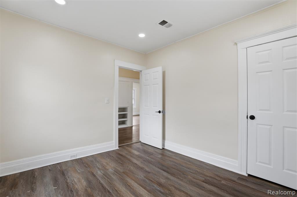 839 Webb Street, Detroit, MI 48202 — Photo 27