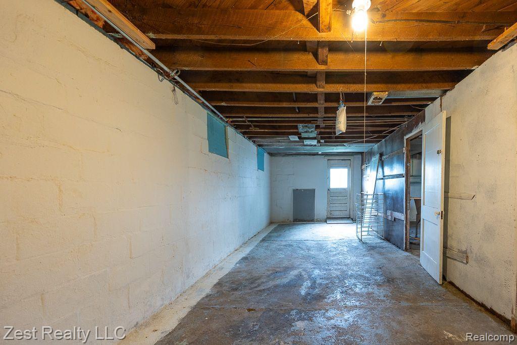 9471 PONTIAC LAKE Road, White Lake, MI — Photo 55