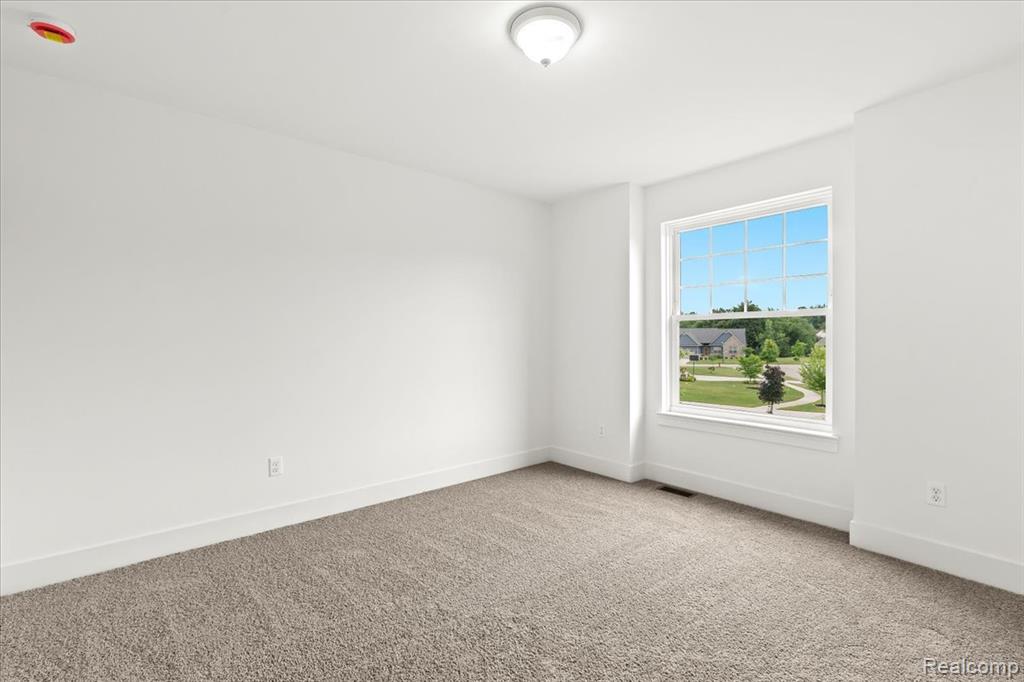 5179 WIMBLEDON Circle, Ann Arbor, MI 48108 — Photo 29