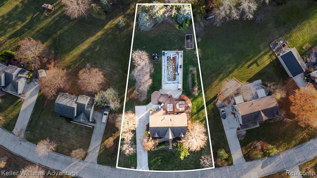 45735 SHEFFIELD Drive, Novi, MI — Photo 51