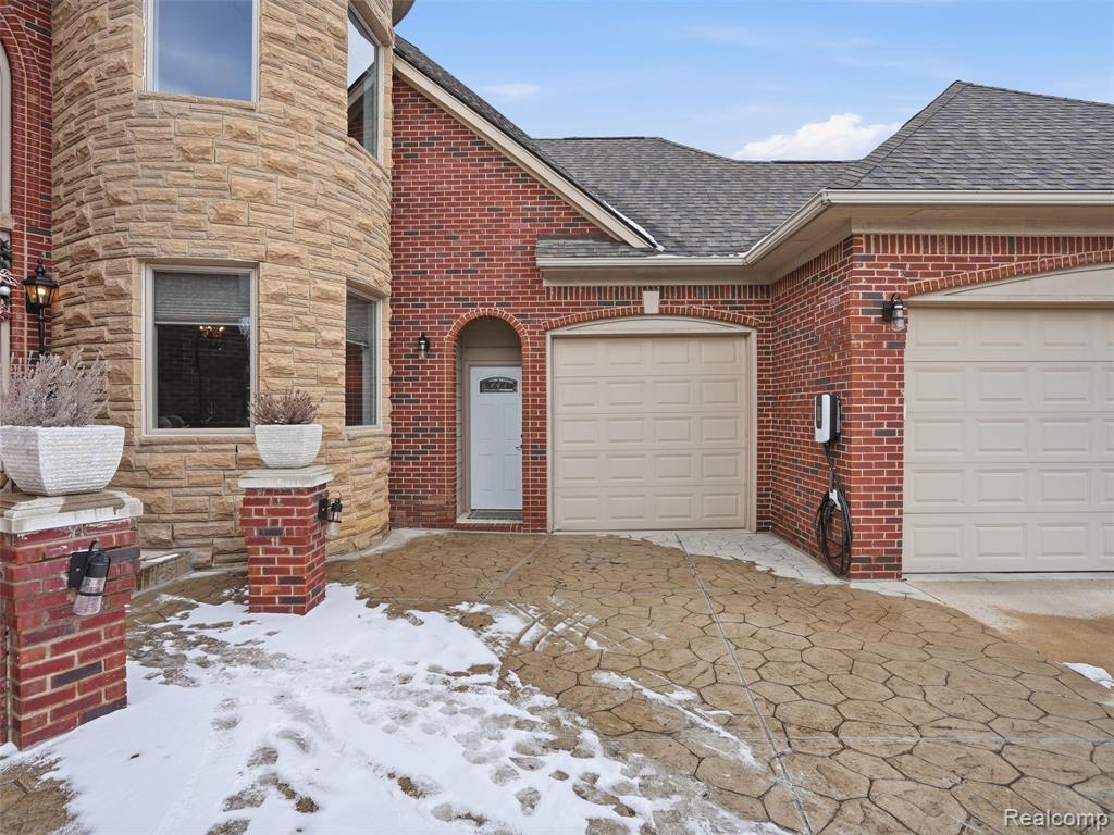 54465 Birchfield Drive E, Shelby Twp, MI 48316 — Photo 7