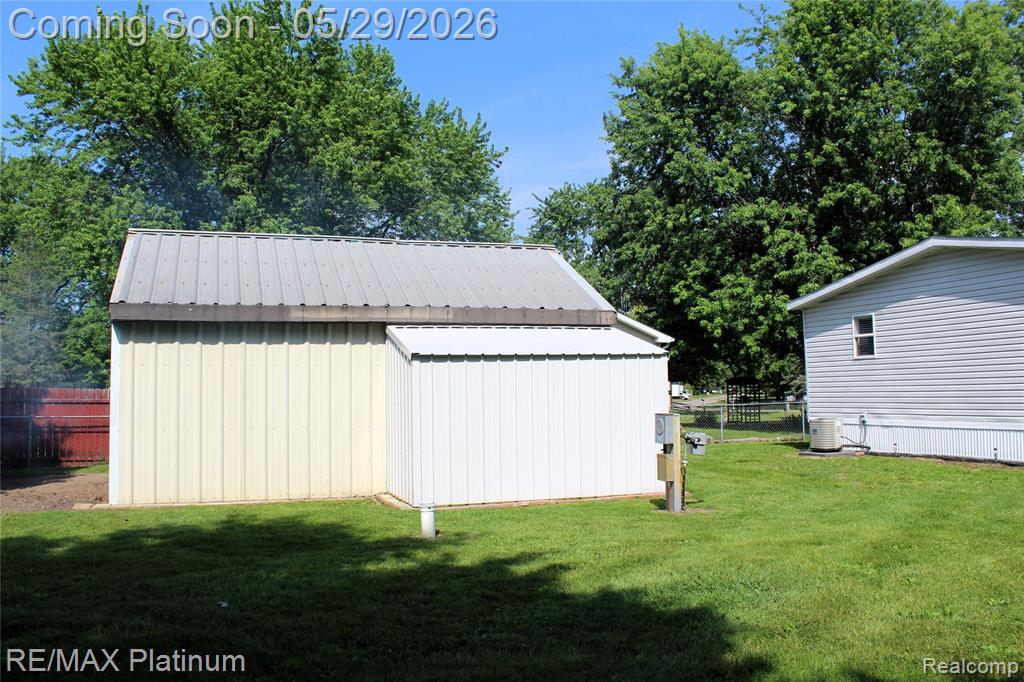 5615 Cherokee Bend Bend, Howell, MI 48843 — Photo 25