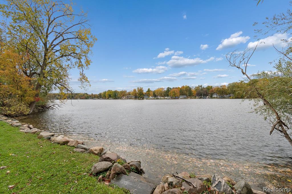 10191 Imus Road, Pinckney, MI 48169 — Photo 27