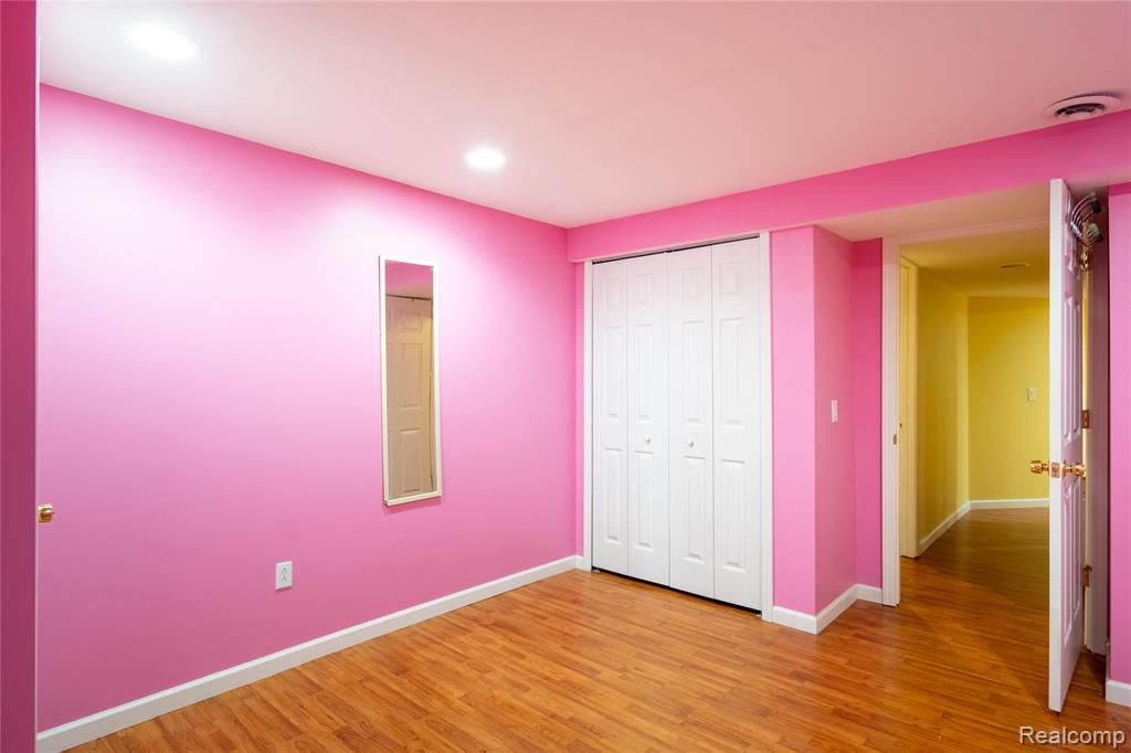 41063 Millbrook Drive, Sterling Heights, MI 48314 — Photo 29