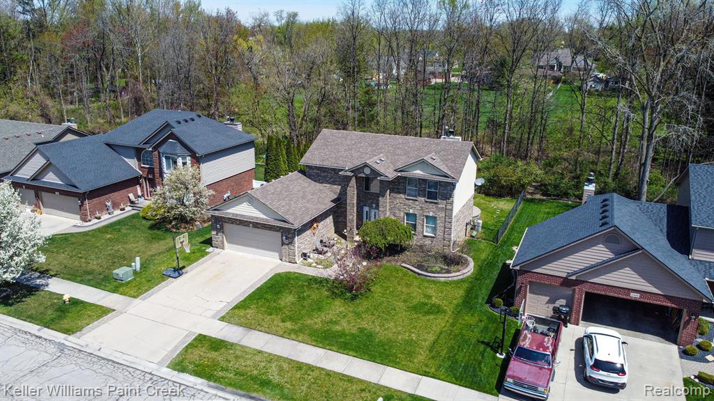 51466 PROMENADE Lane, New Baltimore, MI 48047 — Photo 43