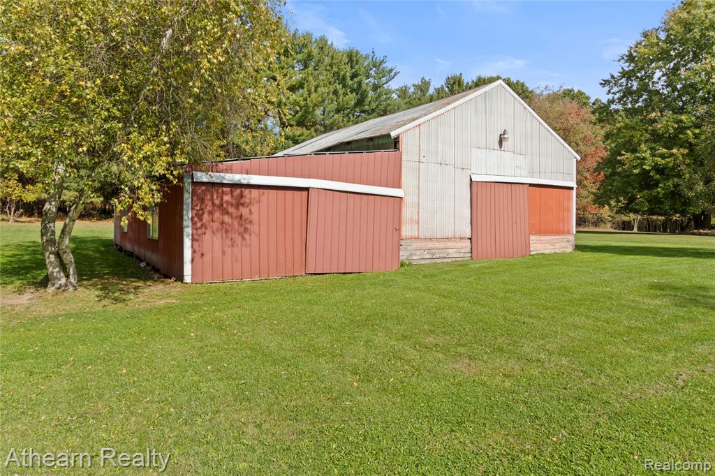 12471 Vernon Road, Bancroft, MI 48414 — Photo 14