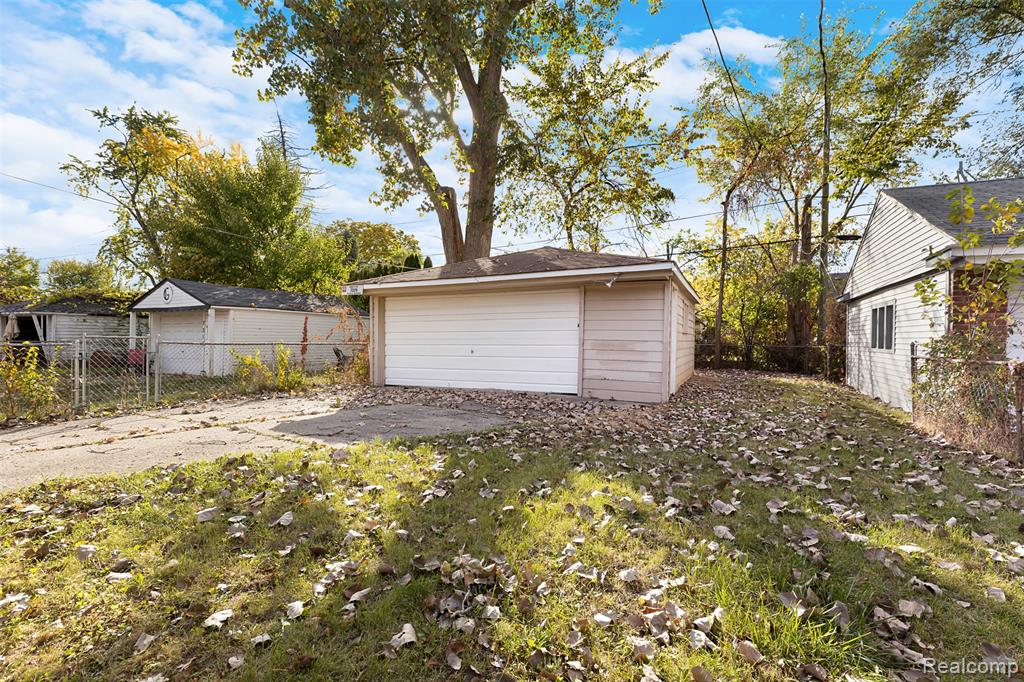 7325 Braile Street, Detroit, MI 48228 — Photo 8