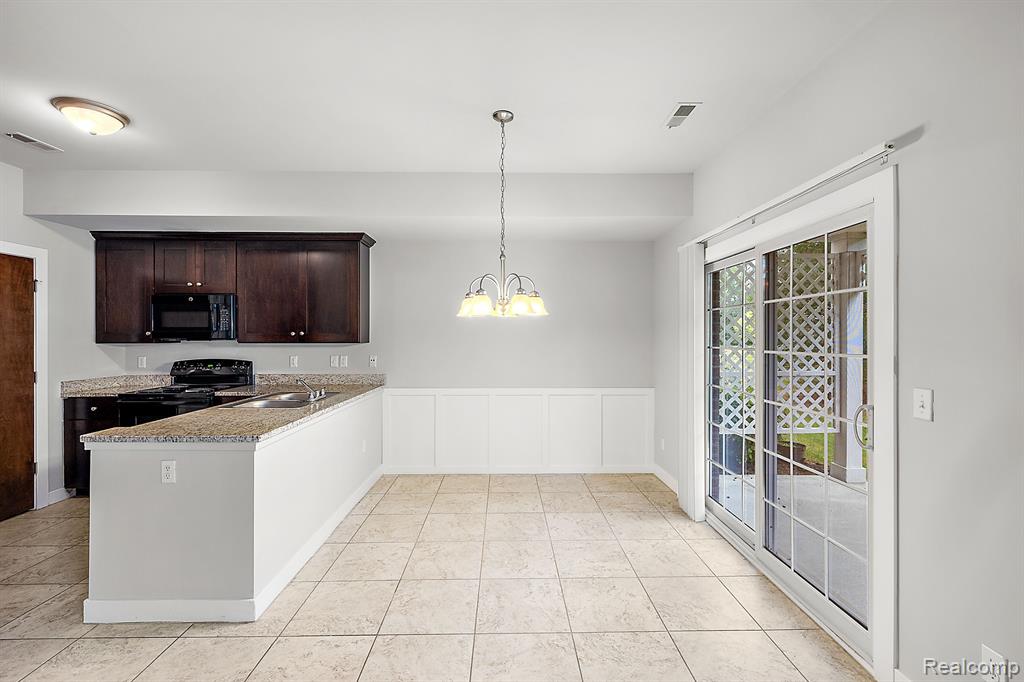 6235 Windemere Lane, Utica, MI 48316 — Photo 16