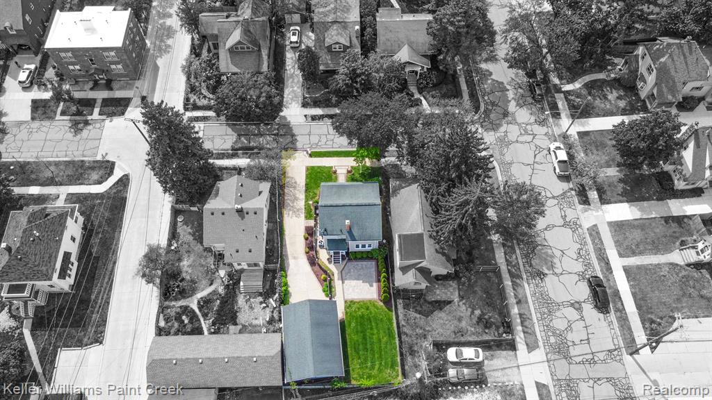 606 N CENTER Street, Royal Oak, MI 48067 — Photo 43