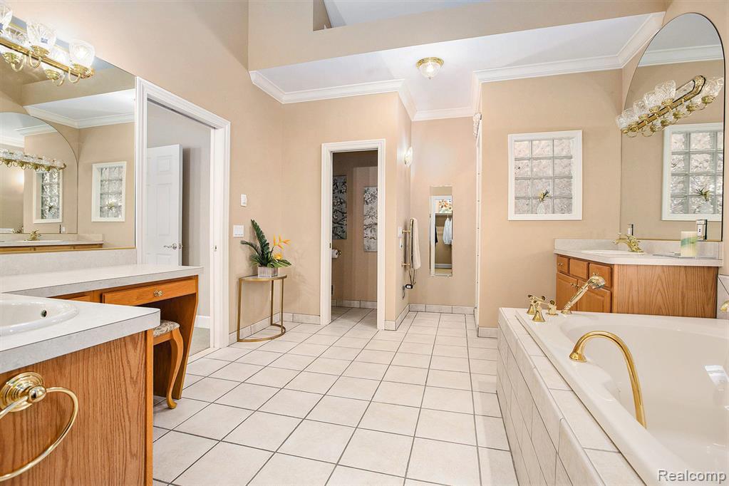 2115 Stonebridge Drive S, Ann Arbor, MI 48108 — Photo 28