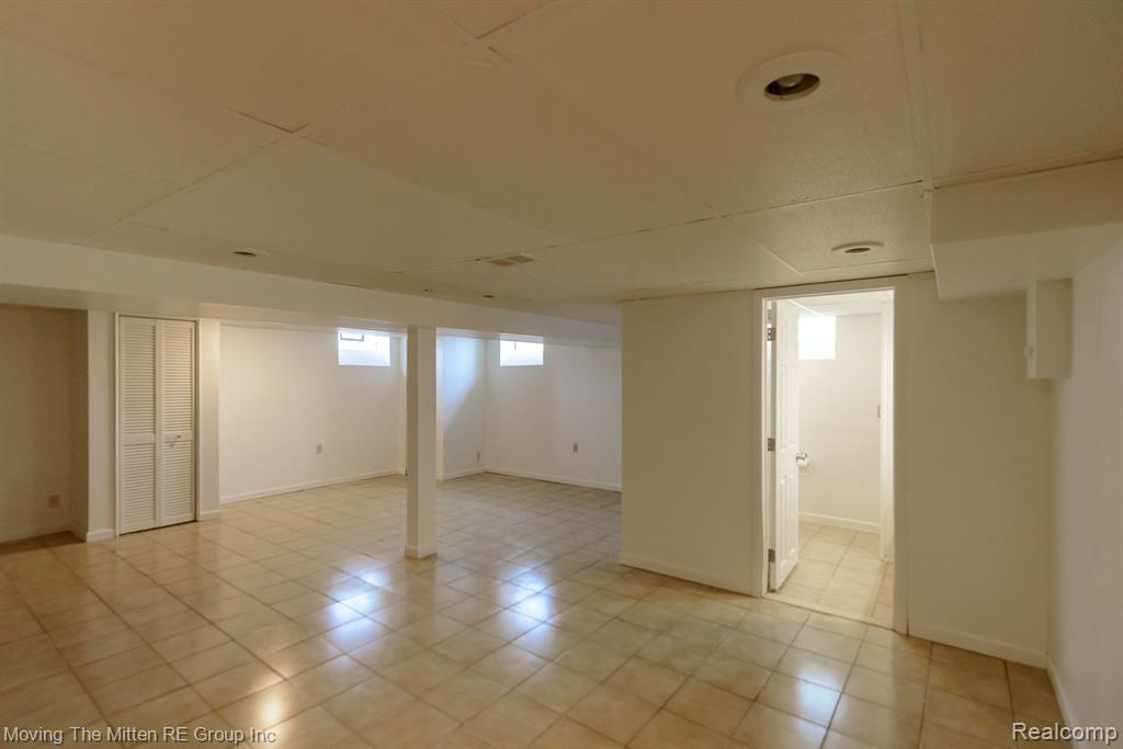 42857 SAVAGE Road, Belleville, MI 48111 — Photo 36