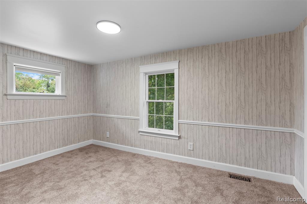 190 Riverside Drive, Mount Clemens, MI 48043 — Photo 18