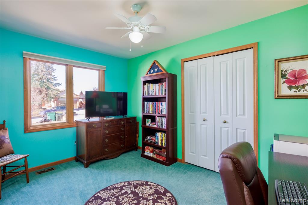 53198 Spurry Lane, Chesterfield, MI — Photo 18