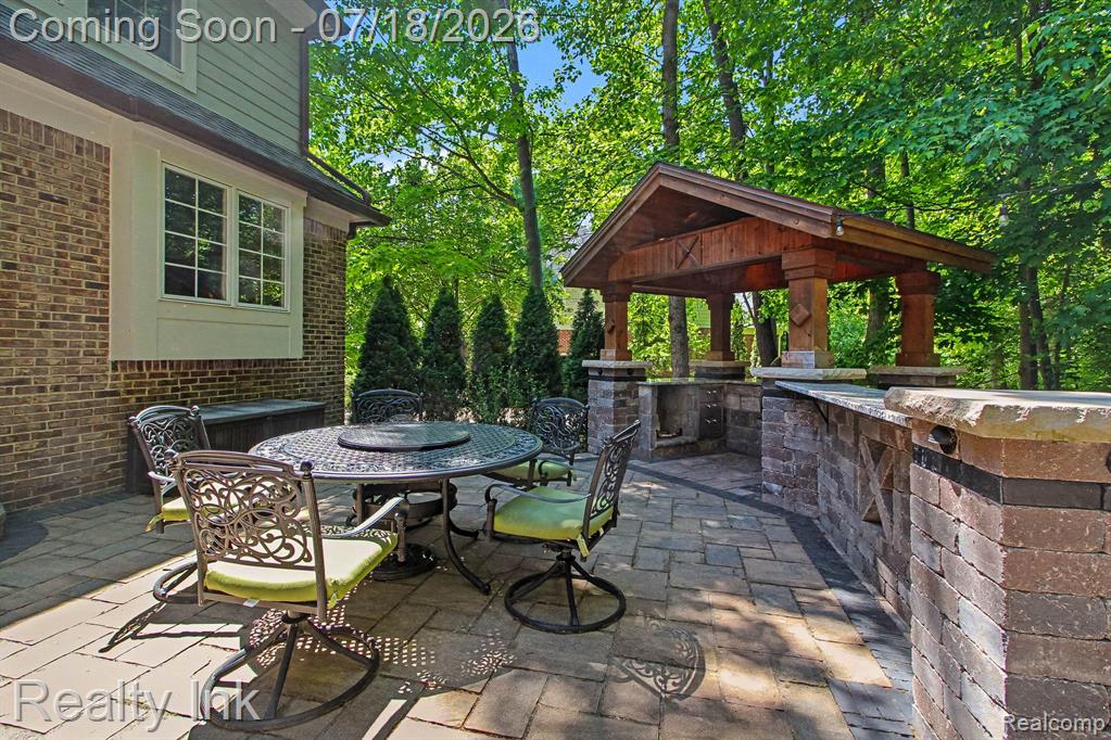 8273 Trafford Court, Canton, MI 48187 — Photo 5