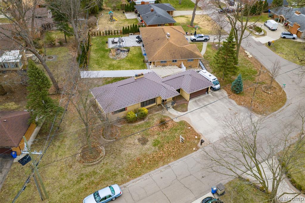 6006 Rosetta Street, Dearborn Heights, MI 48127 — Photo 36