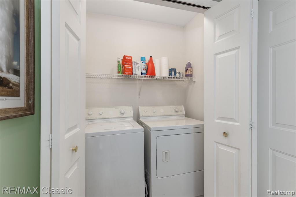 7671 Vamoco Drive, Waterford, MI 48327 — Photo 13