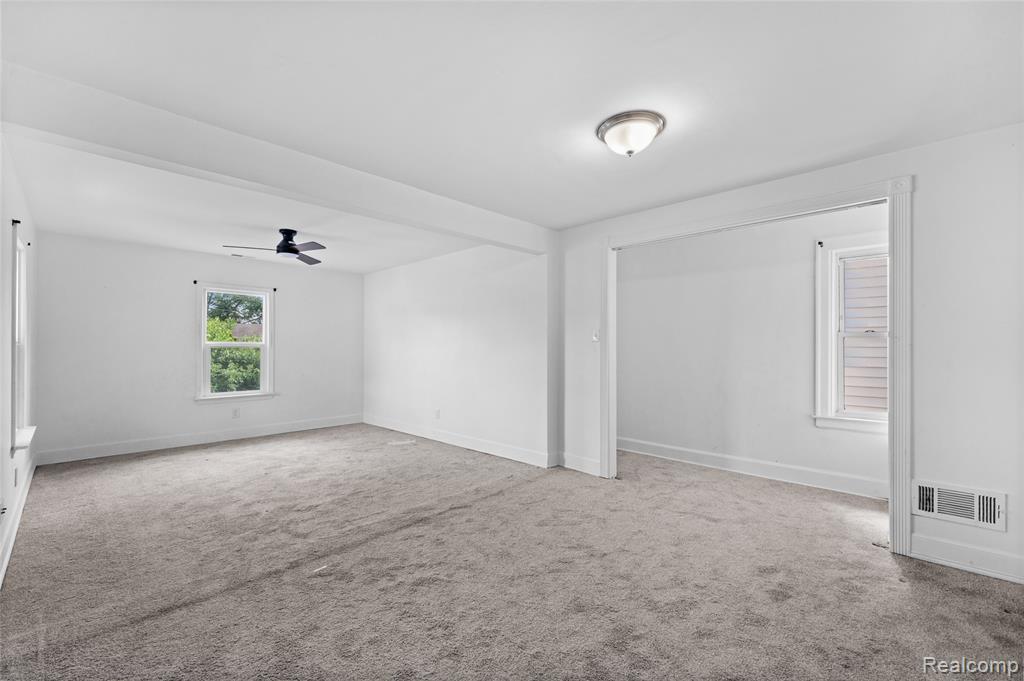 957 Winchester Avenue, Lincoln Park, MI 48146 — Photo 18