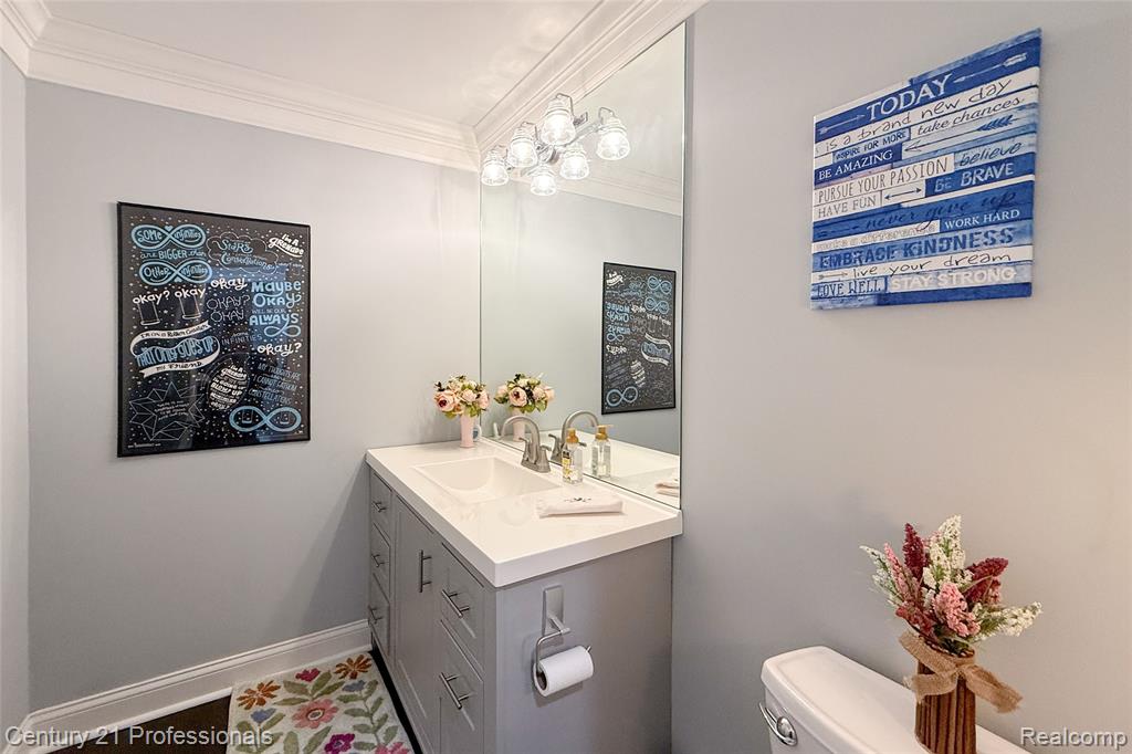 513 Renshaw Street, Rochester, MI 48307 — Photo 20