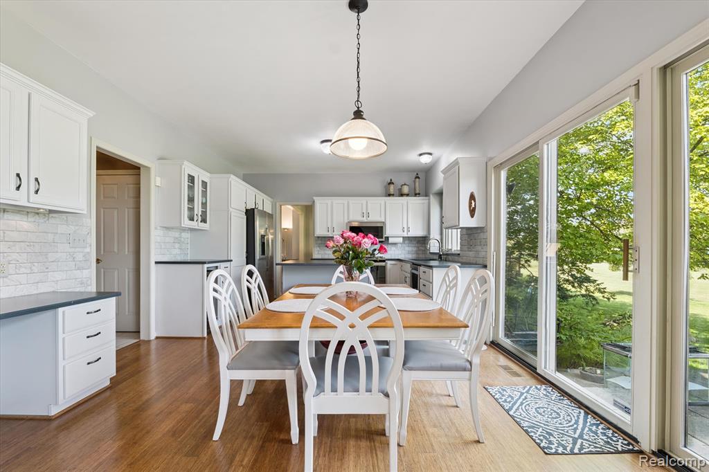 45242 Thornhill Road, Canton, MI 48188 — Photo 18