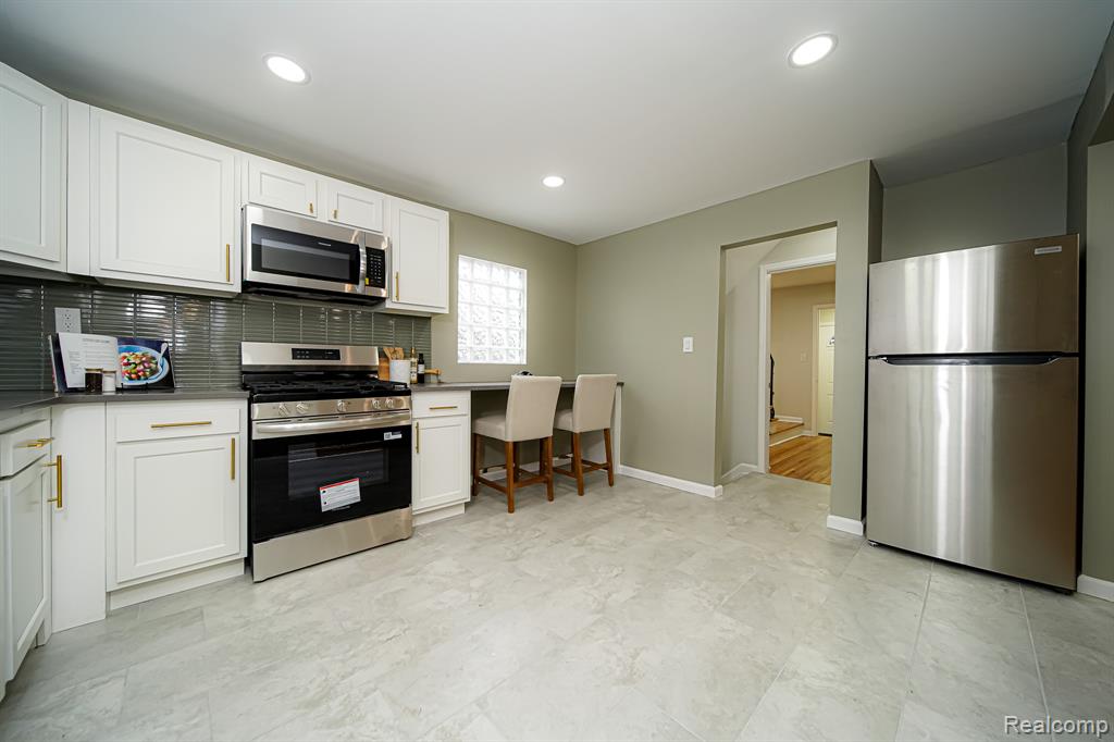 3080 Oakman Boulevard, Detroit, MI 48238 — Photo 35