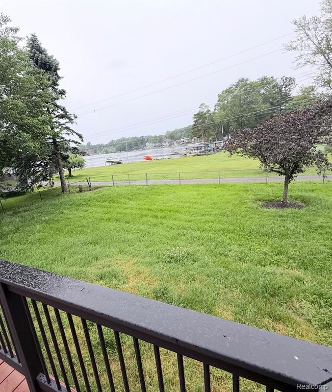 8965 Van Gordon Avenue, White Lake, MI — Photo 26